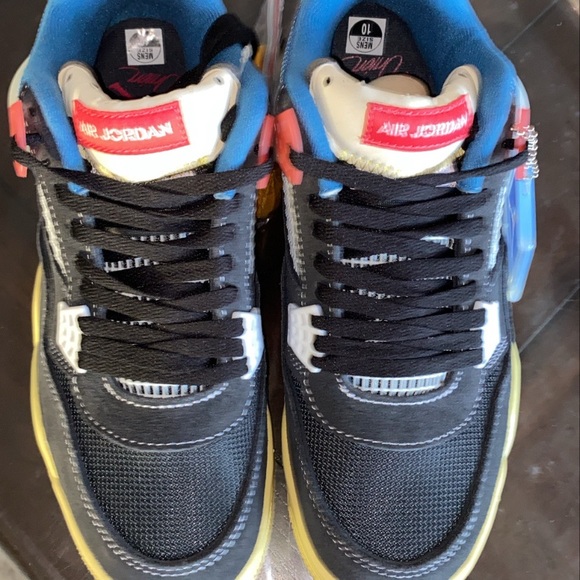 Air Jordan 4 size 10 - Picture 2 of 8